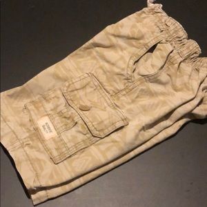 ☘️Like New! Carter’s Cargo Shorts for Boys